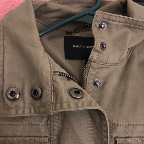 Army green vest - Picture 7 of 7